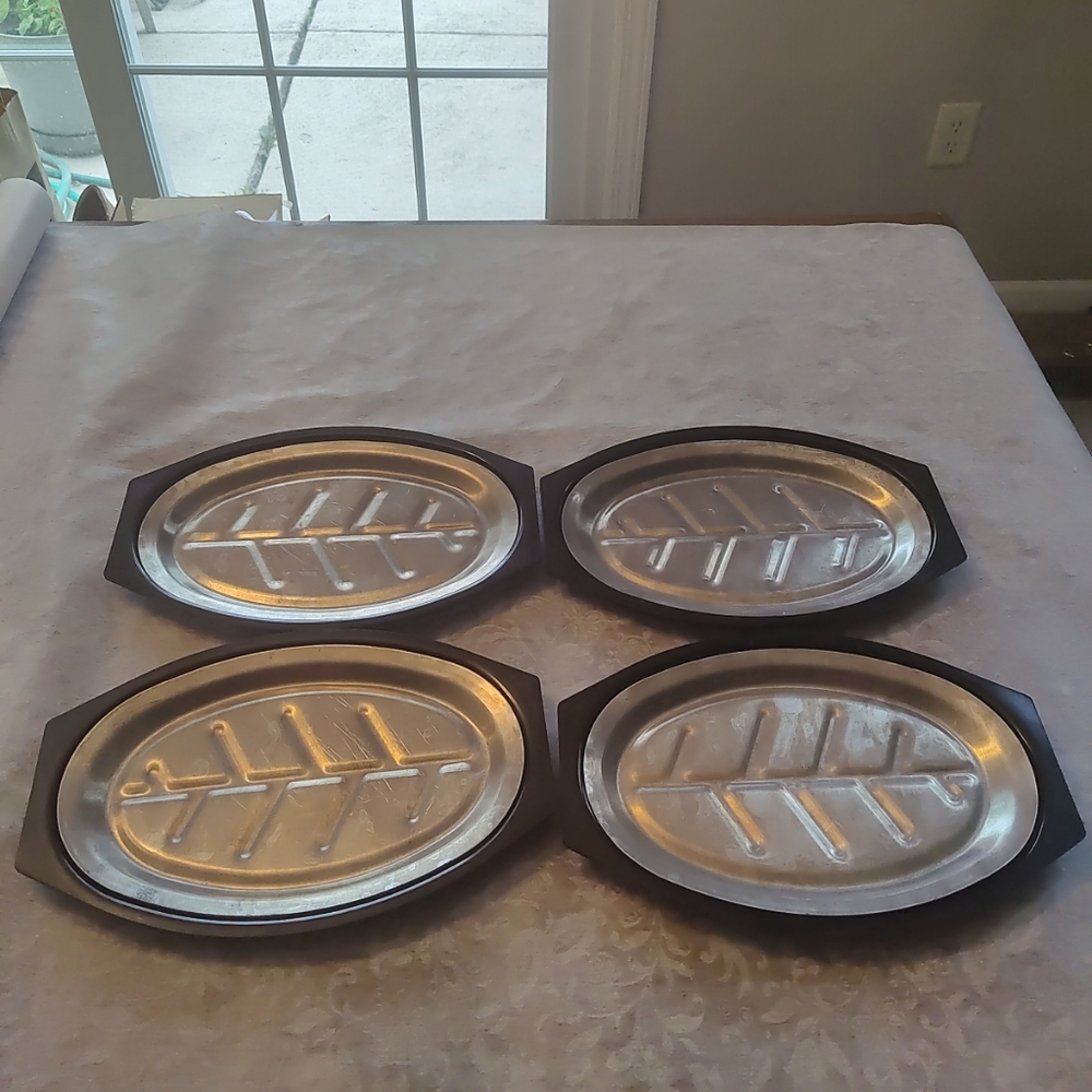 Nordic Ware Steak Plates 4